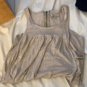Tan flowy tank top American Eagle, size small